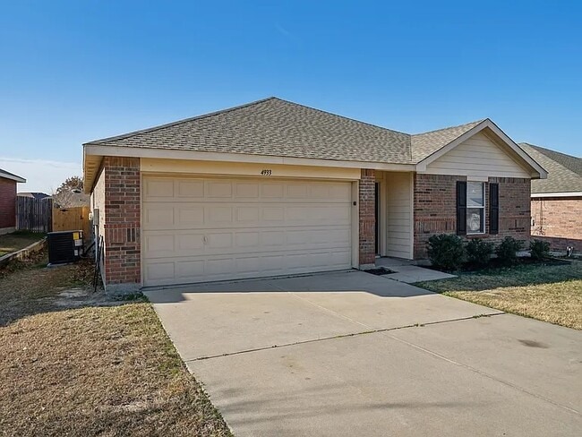 Building Photo - 4933 Parkrise Dr