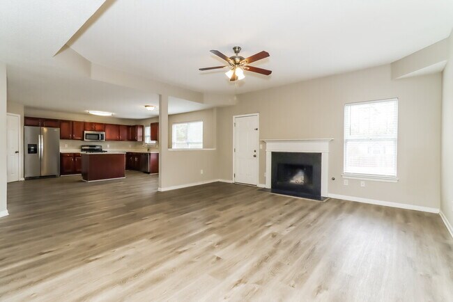 Building Photo - 265 Redding Ridge