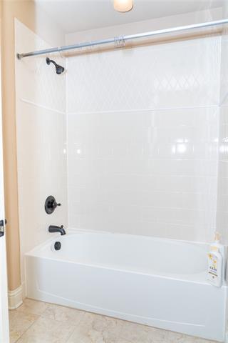 Building Photo - 1836 Walnut Springs Dr