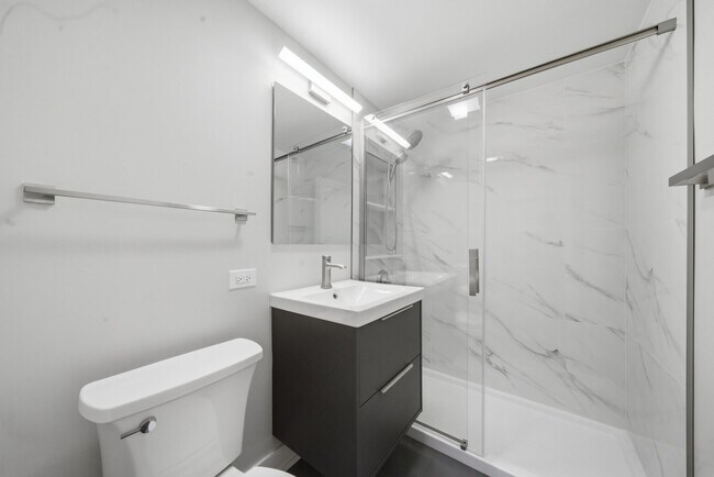 Building Photo - 2S245 Mayfield Ln