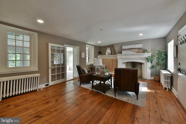 Building Photo - 966 Paige Ct