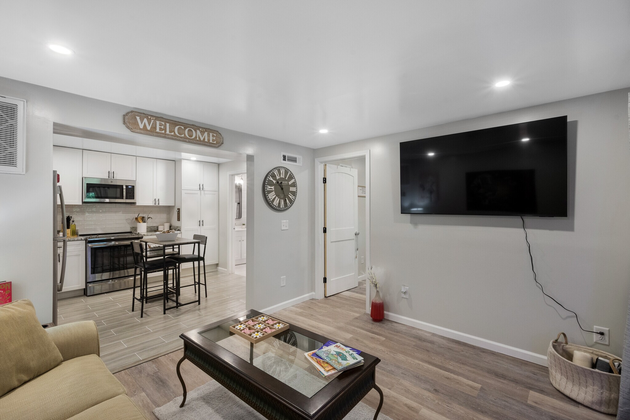 Building Photo - 3409 McGavock Pike