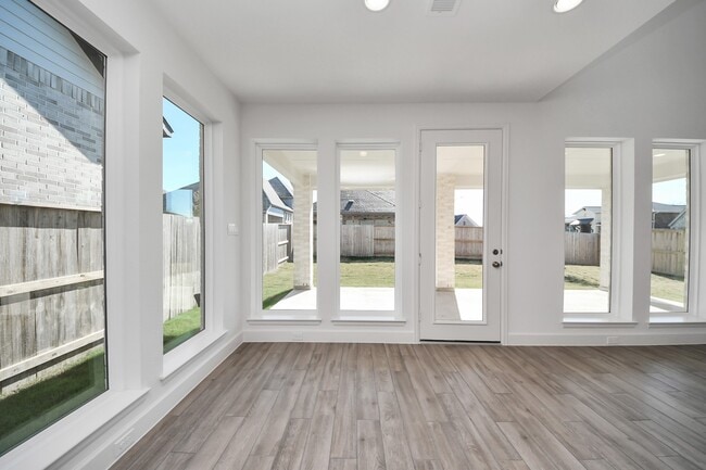 Building Photo - 5806 Pink Coral Ln