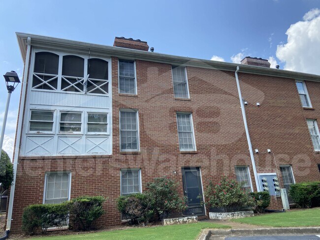 Building Photo - 1166 Booth Rd