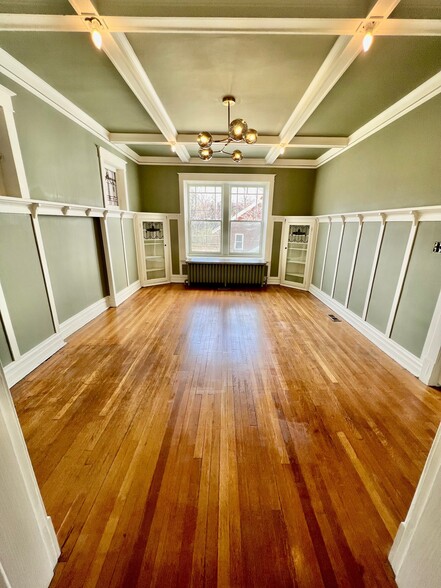 Dining Room off Family Room - 5818 De Giverville Ave