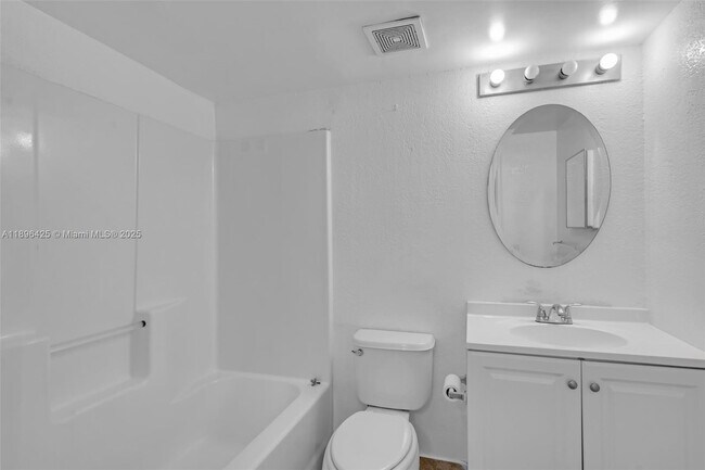 Building Photo - 3680 N 56th Ave