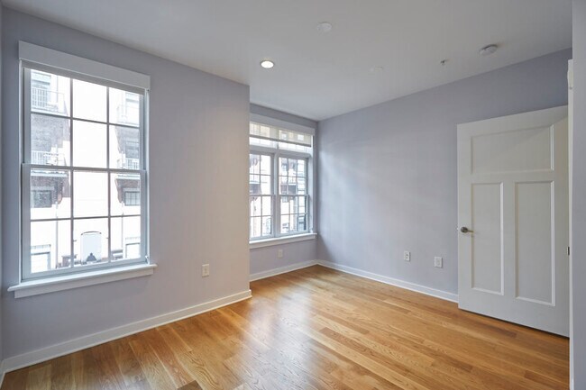 Building Photo - 1610 N Queen St