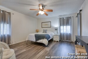 Building Photo - 8715 Starcrest Dr