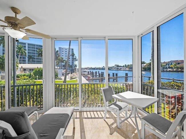 Building Photo - 3212 S Ocean Blvd