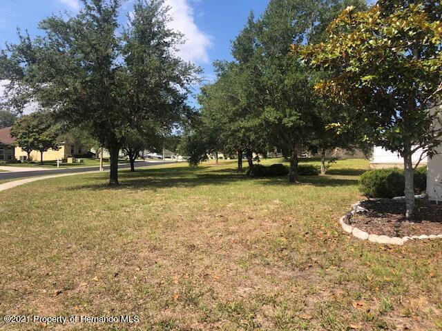Building Photo - 5525 Thorngrove Way