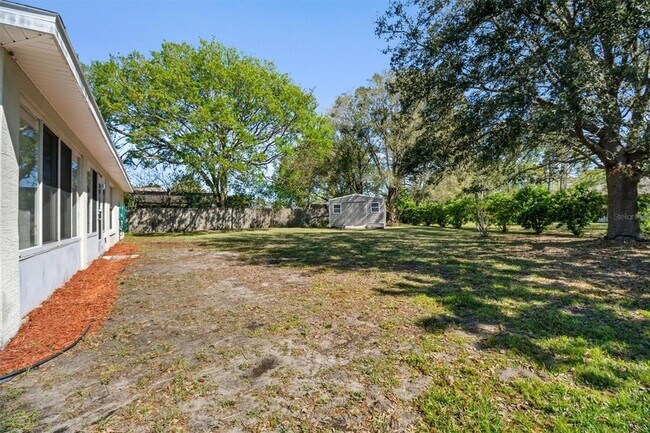 Building Photo - 41 Felwood Ln