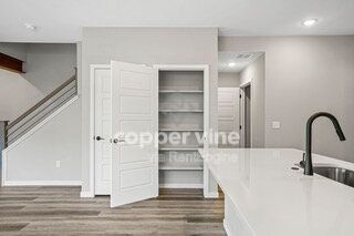 Building Photo - 6357 Nelson Ct