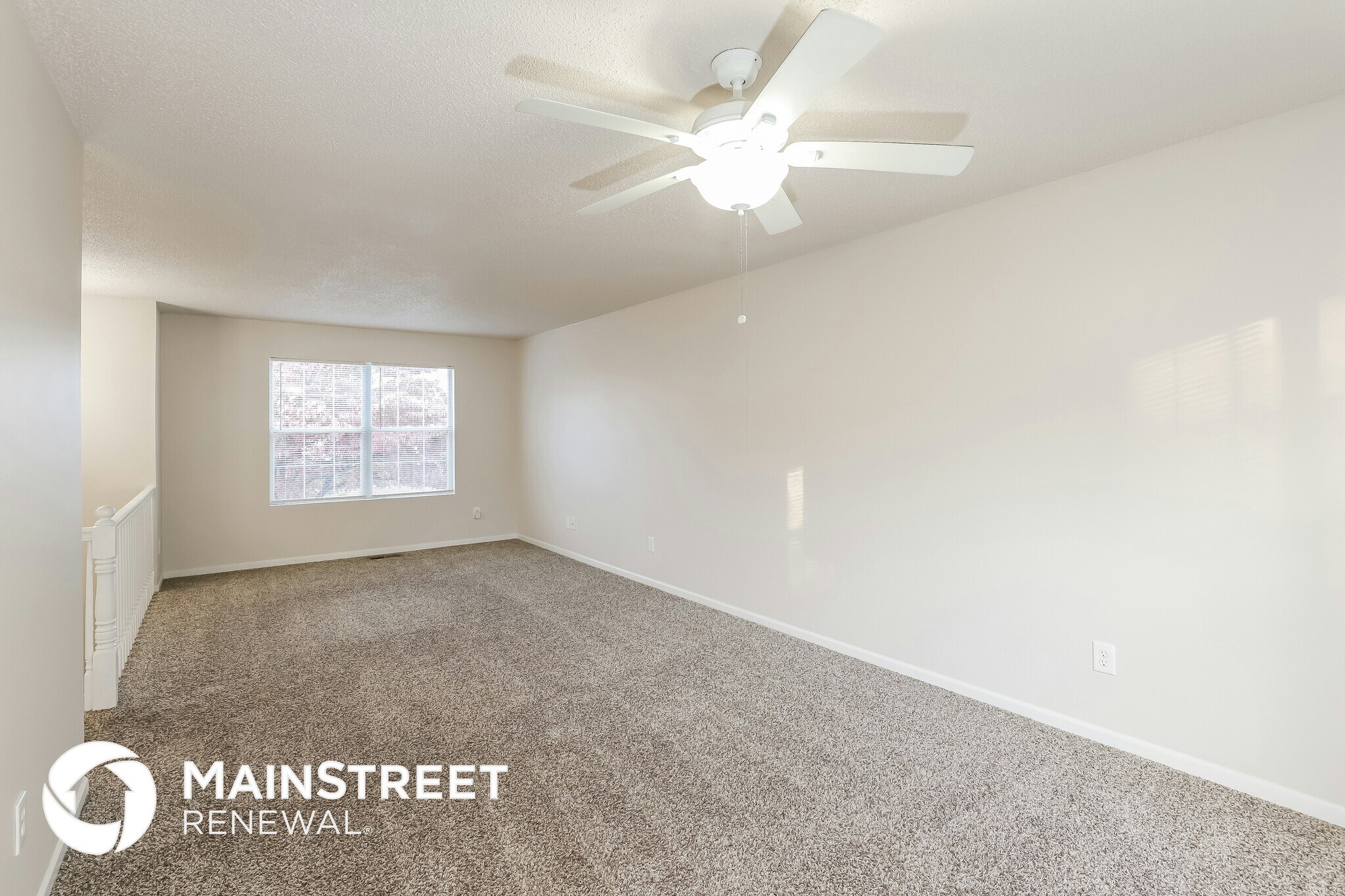 Building Photo - 14805 E Nickell Ave