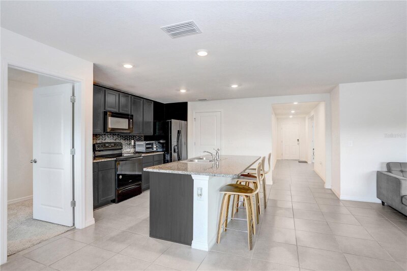 Building Photo - 7929 Sail Clover Ln