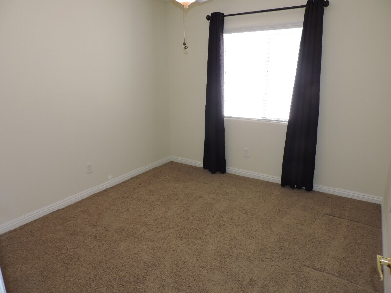 Building Photo - 5547 High Wager Way
