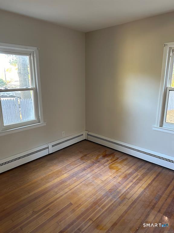 Building Photo - 10 Evans Rd