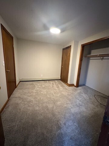 Building Photo - 23 Maple St