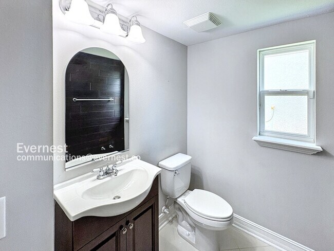 Building Photo - 28892 Perilli Pl