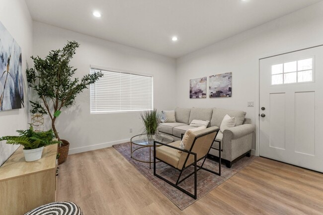 Building Photo - Showing Times: Every Mondays and Wednesdays 4:00 PM - 5:00 PM Every Saturdays 12:00PM - 1:00PM