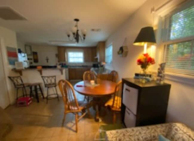 Building Photo - 109 Smith St