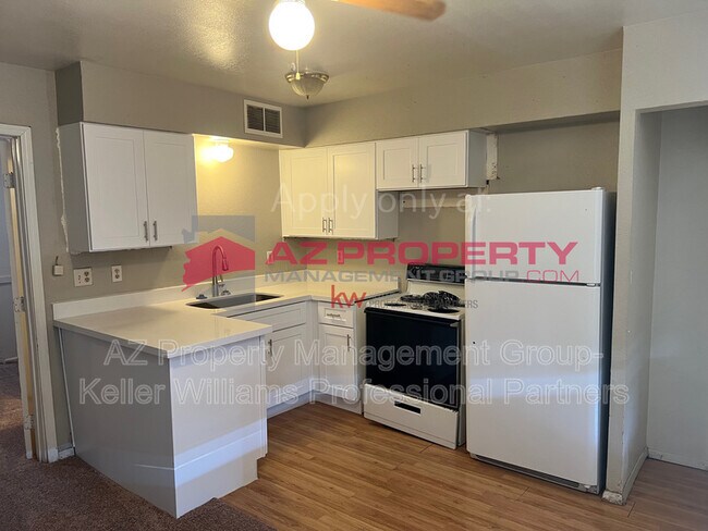 Primary Photo - 6738 N 55th Ave