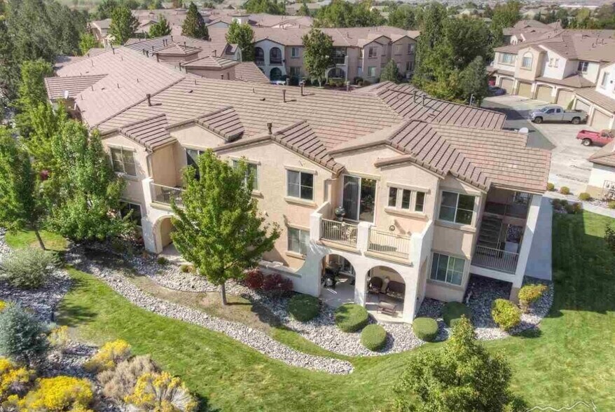 Building Photo - 6100 Ingleston Dr