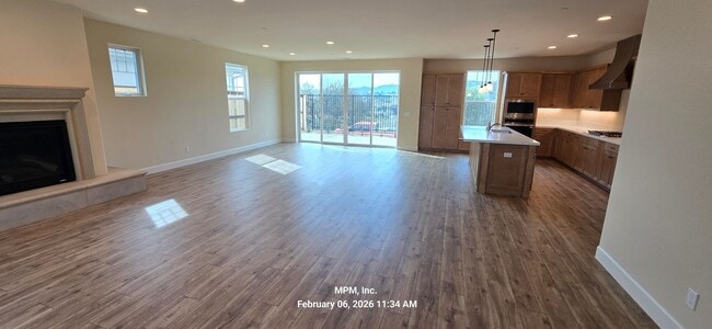 Building Photo - lovely 3 bedroom home the Vintage 55 and over community