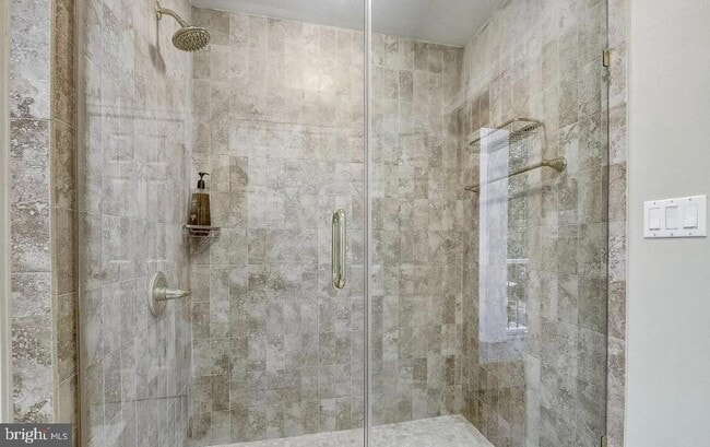 Building Photo - 13731 Canal Vista Ct