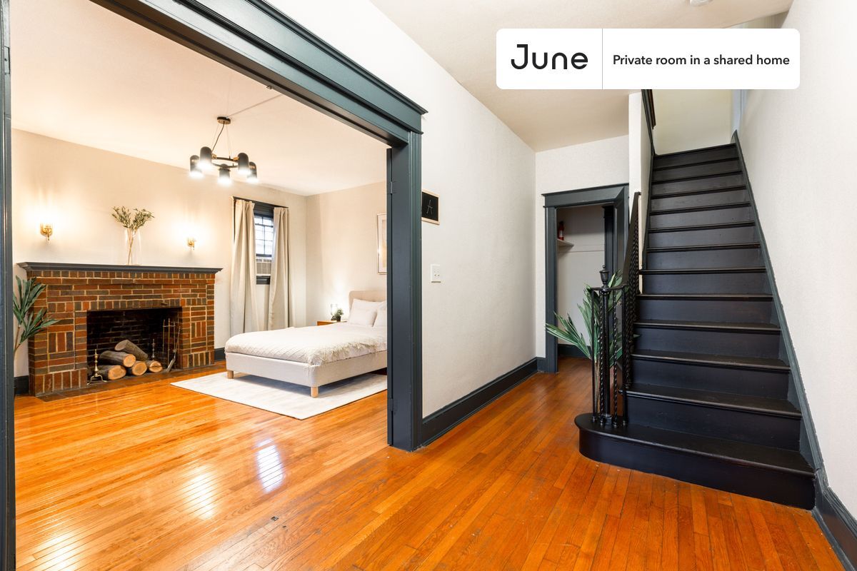 Building Photo - Room in Shared 5 bed/2 bath home in Cleveland Park