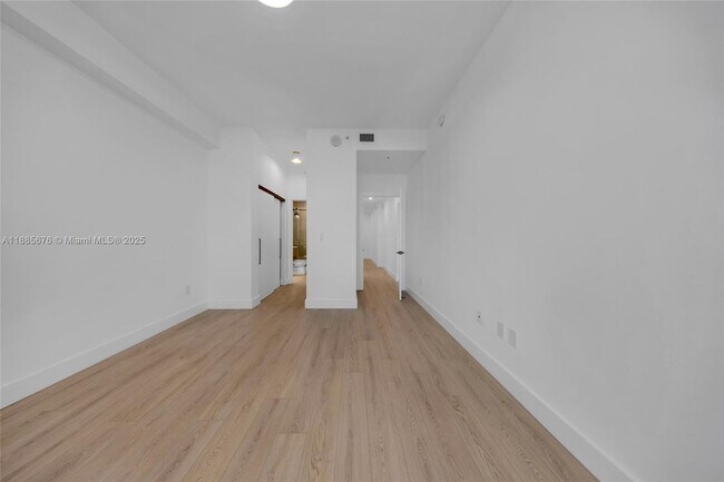 Building Photo - 7901 Hispanola Ave