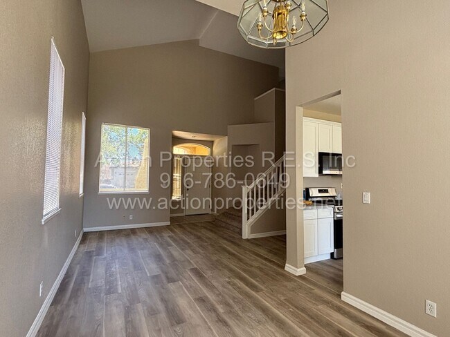 Building Photo - West Roseville Two Story, 4 Bedroom, 2.5 b...