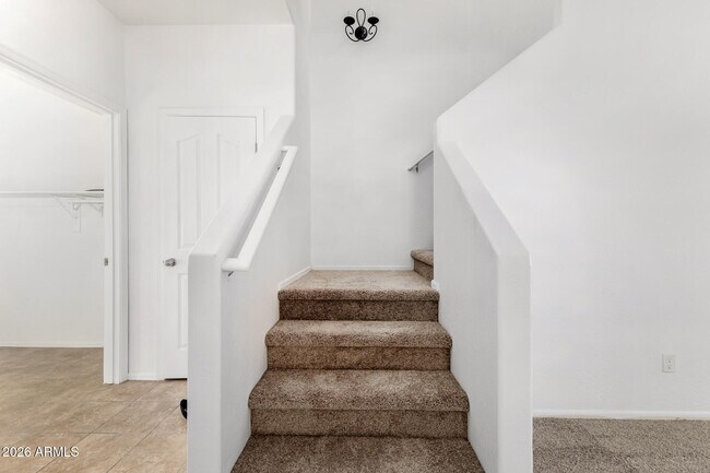 Building Photo - 1180 E Buffalo St