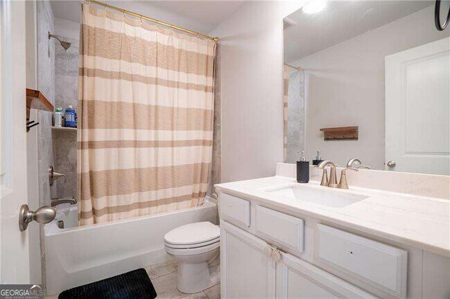 Building Photo - 6505 Trailway Trace
