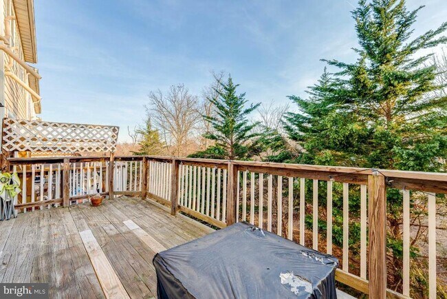 Building Photo - 13949 Hollow Wind Way