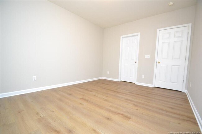 Building Photo - 7830 Clover Creek Ct