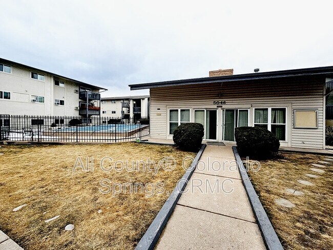 Building Photo - 5030 El Camino Dr