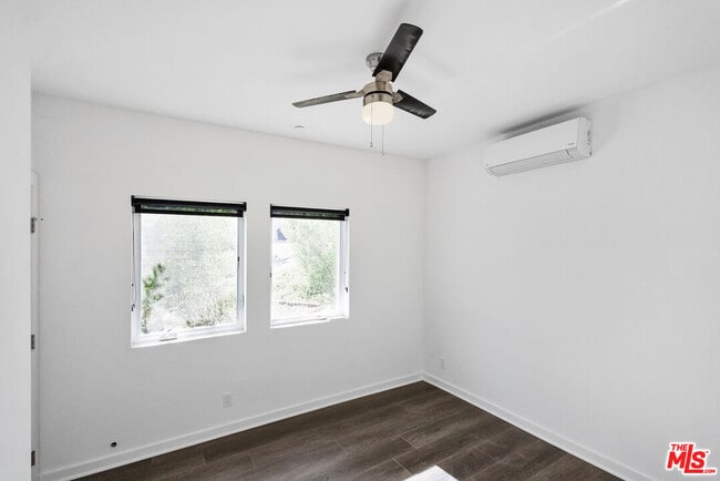 Building Photo - 26349 Fairside Rd