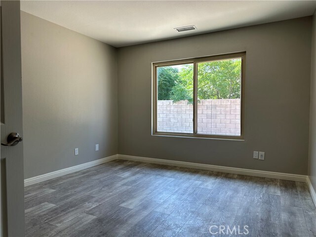Building Photo - 17175 Micallef St