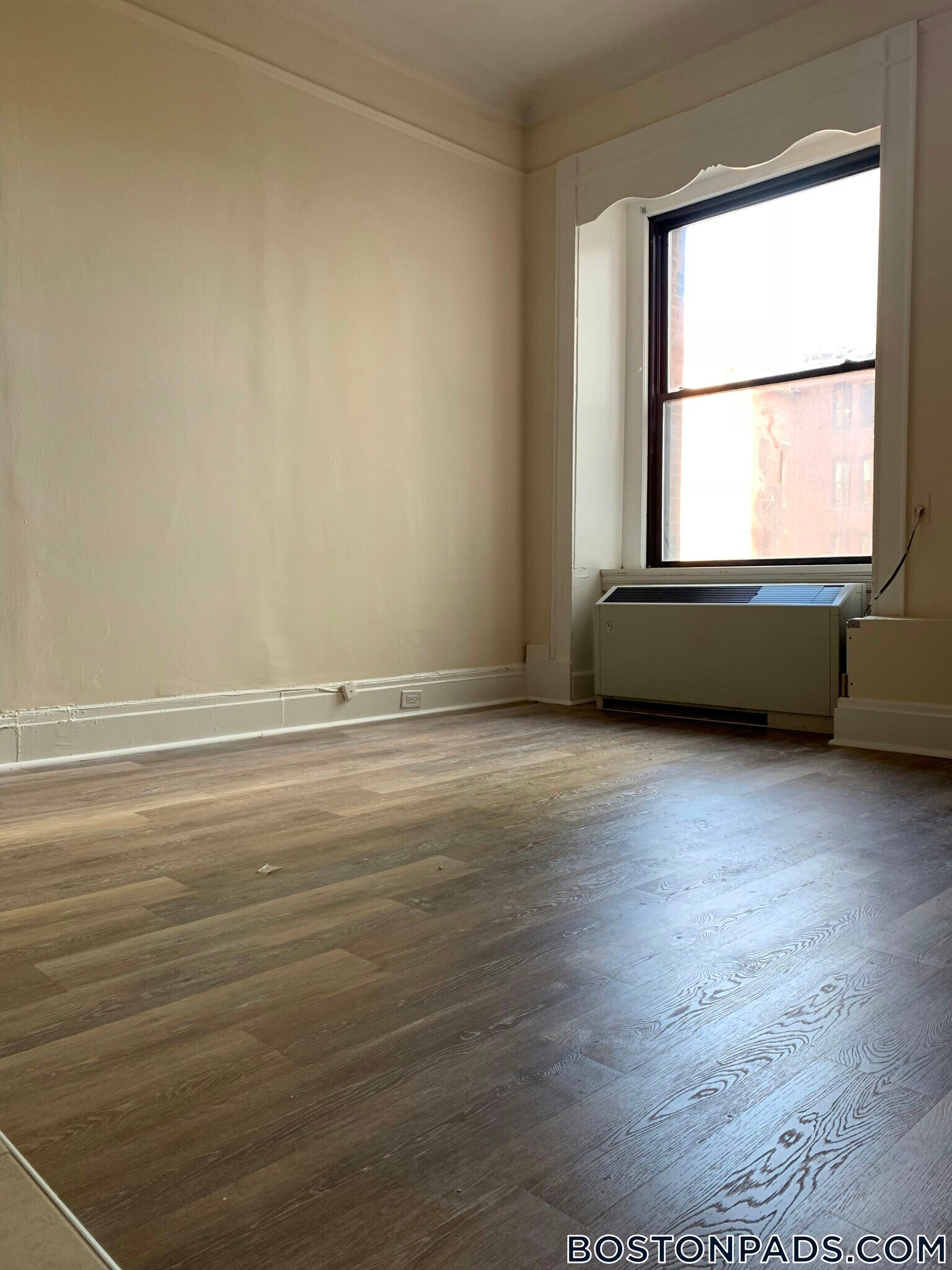 Building Photo - 62 Boylston St