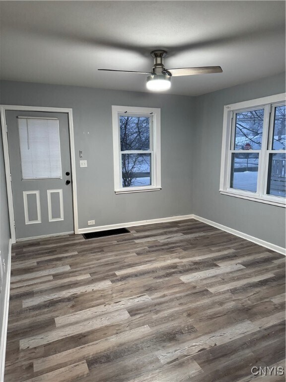 Building Photo - 503 Boston Rd