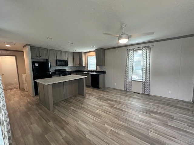 Building Photo - 193 Colorado St