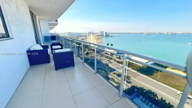 Building Photo - 7901 Hispanola Ave