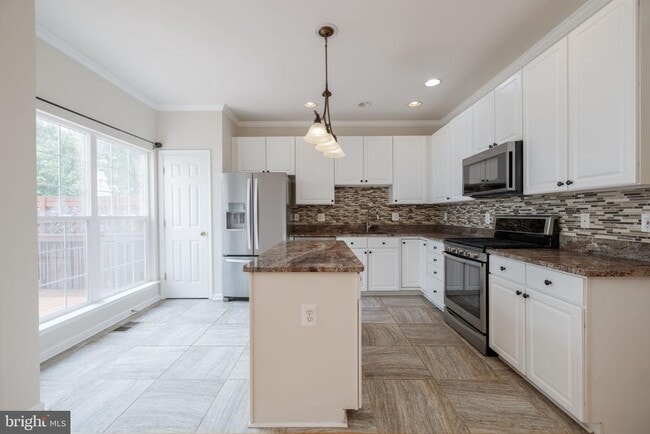 Building Photo - 5319 Waldo Dr