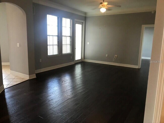 Building Photo - 501 Mirasol Cir