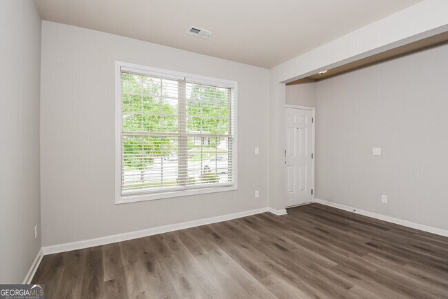 Building Photo - 182 Diamond Ridge Ave