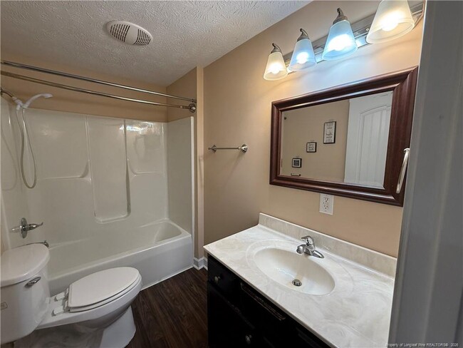 Building Photo - 3272 Dorian Rd