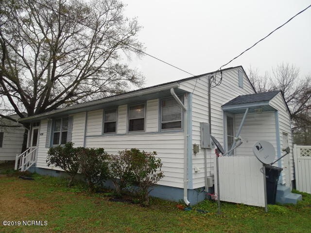 Building Photo - 406 Nelson Dr