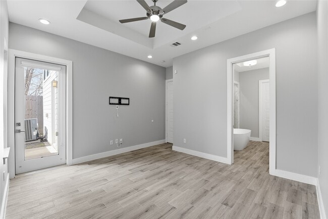 Building Photo - 1709 Cedrocanna Ln