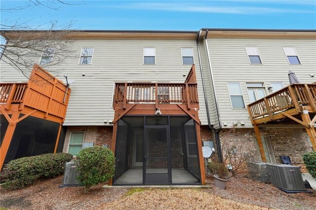 Building Photo - 7809 Laurel Crest Dr