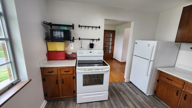 Kitchen - 8446 Clough Pike